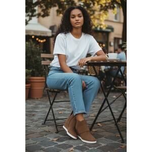 LINEA PAOLO Anna Wedge Sneaker 11 Leather Suede Fall Casual Comfort